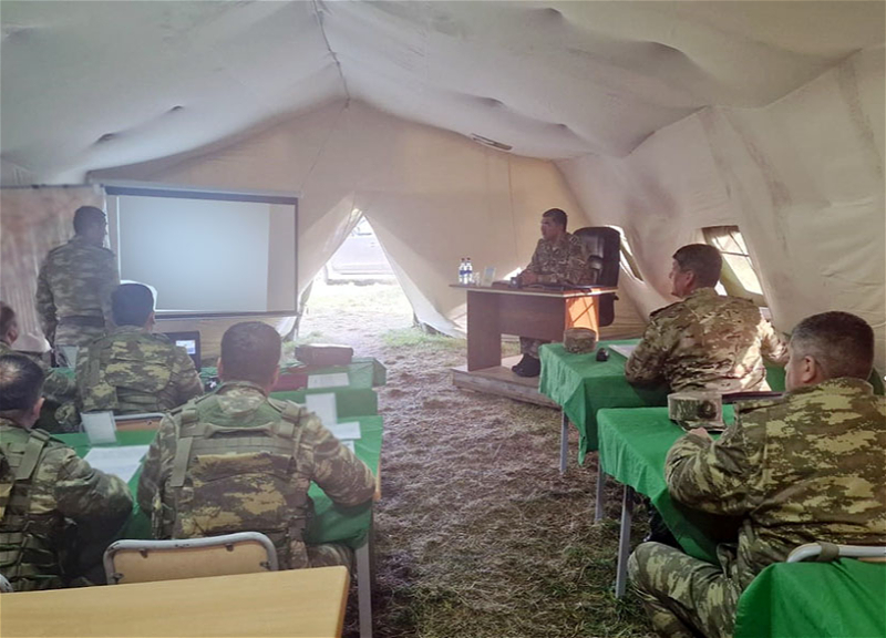 В Азербайджанской армии завершились командно-штабные учения - ФОТО