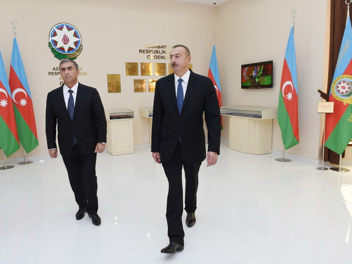 Президент Азербайджана принял участие в открытии Музея Флага в Сальяне - ФОТО