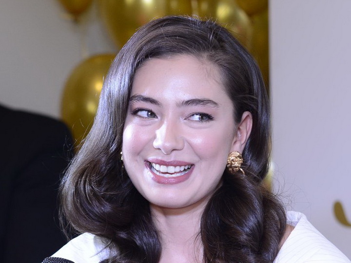 Неслихан Атагюль: «Баку очень красивый и чистый город, а какие красивые здесь люди» - ФОТО