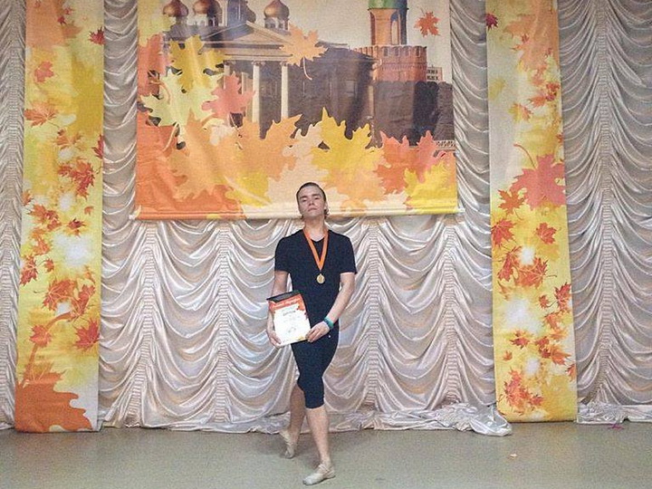 Азербайджанский танцор завоевал золото на конкурсе в Туле – ФОТО