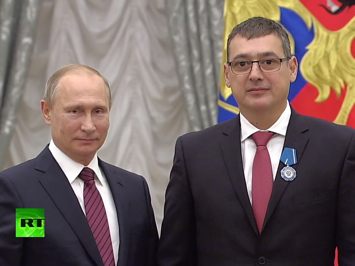 Президент России наградил Ильгара Мамедова орденом Почета - ФОТО