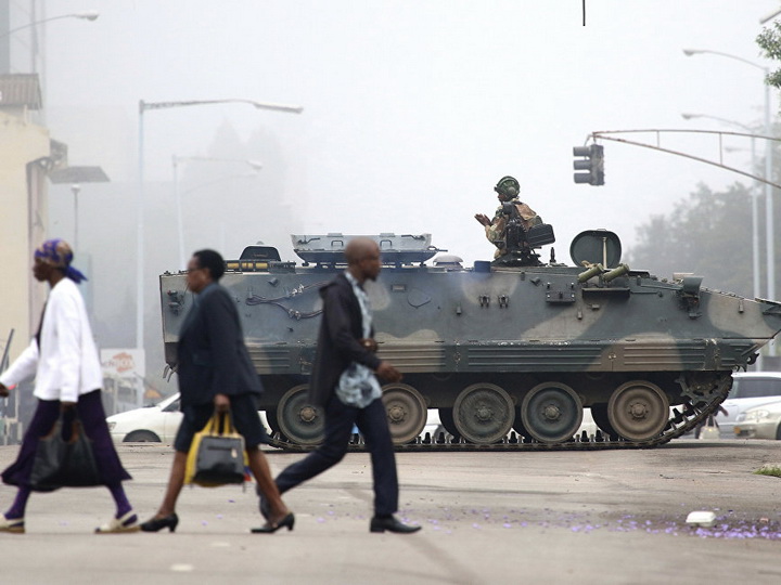 Армия Зимбабве поддерживает намеченный на субботу марш против президента