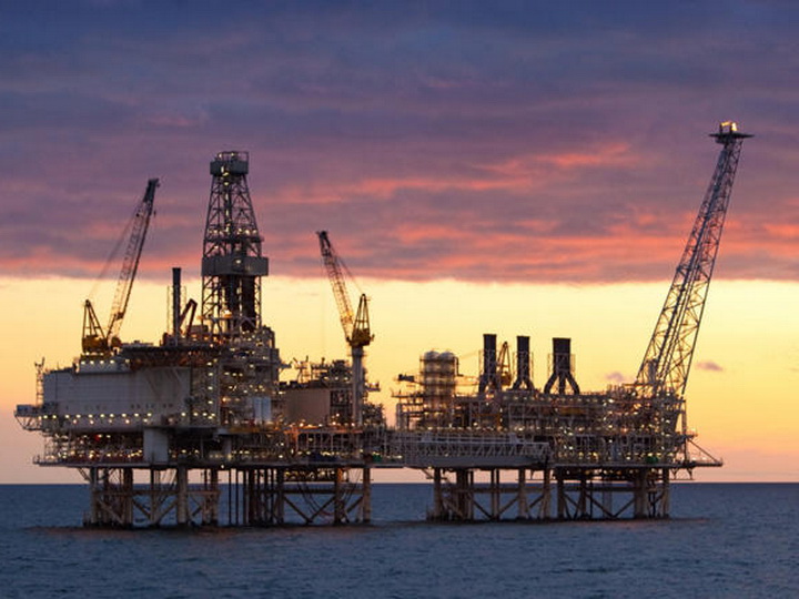 Отмечено снижение добычи нефти на ключевом блоке Азербайджана