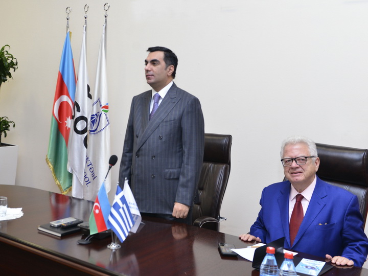Посол Греции в Азербайджане побывал в Бакинской высшей школе нефти