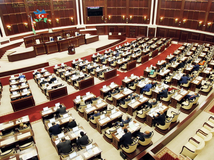 В парламенте предложили увеличить количество частных школ в регионах республики