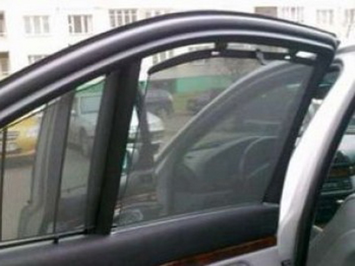 В Азербайджане более 800 водителей оштрафованы за шторки