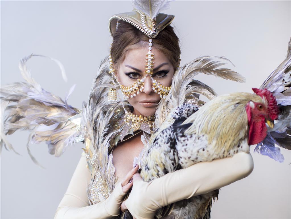 Премьера клипа: Айгюн Кязимова «Cücələrim» - ВИДЕО