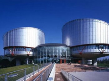 Армения выплатит компенсацию азербайджанским вынужденным переселенцам