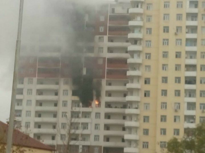 В Хырдалане пламя охватило новостройку, жильцы эвакуированы - ФОТО - ВИДЕО