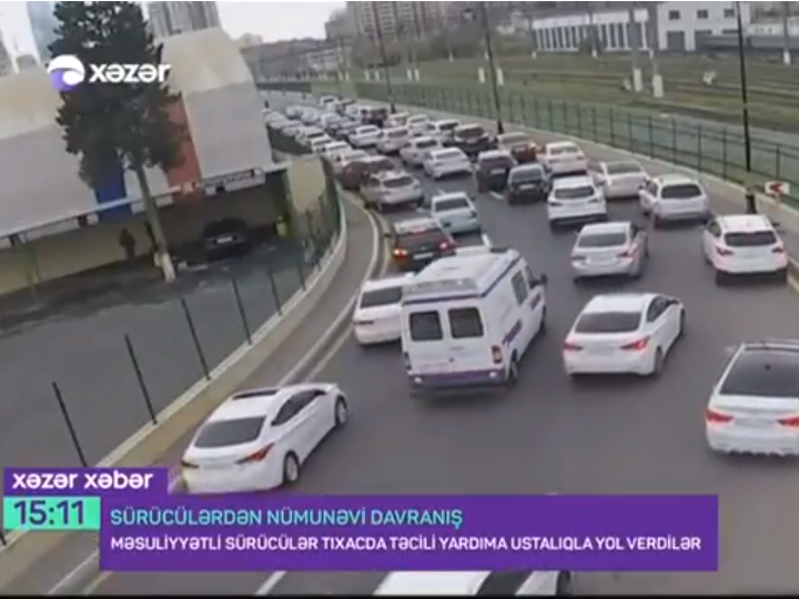 Новость о том, что в Баку водители пропустили «Скорую» в пробке, оказалась флешмобом - ВИДЕО