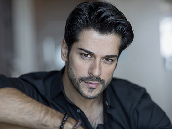 Скупердяй и жадина: пользователи соцсетей высмеяли Бурака Озчивита – ФОТО