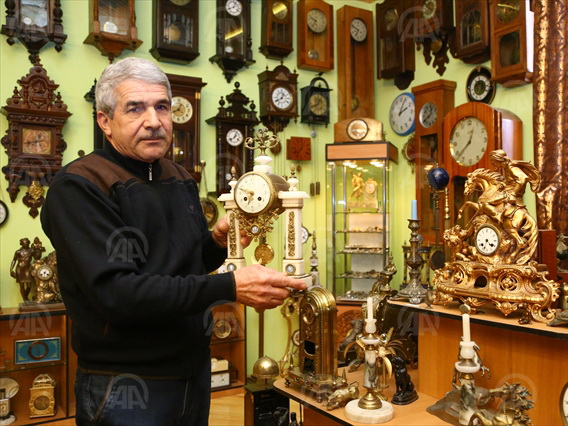 Турецкое издание написало об азербайджанском коллекционере часов - ФОТО