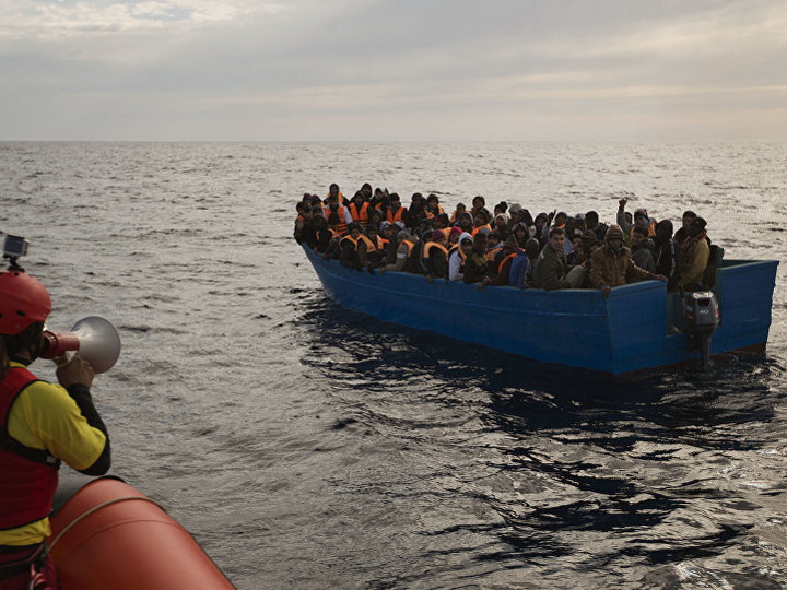 Семь мигрантов погибли, пытаясь доплыть до Канарских островов