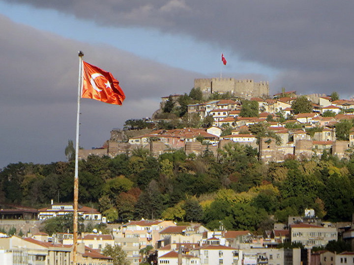 Совет нацбезопасности Турции рекомендовал продлить режим ЧП в стране