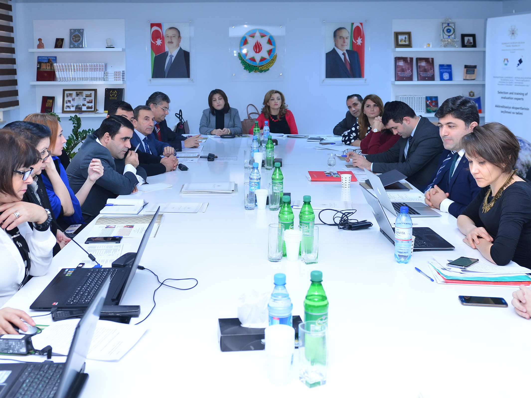 Азербайджан изучает опыт различных стран по стандартам качества деятельности общеобразовательных учреждений