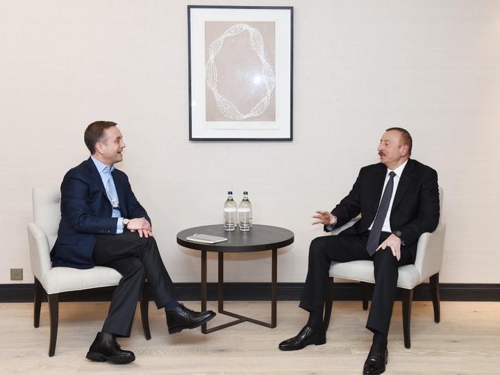 Президент Ильхам Алиев встретился с членом правления компании Mastercard - ФОТО