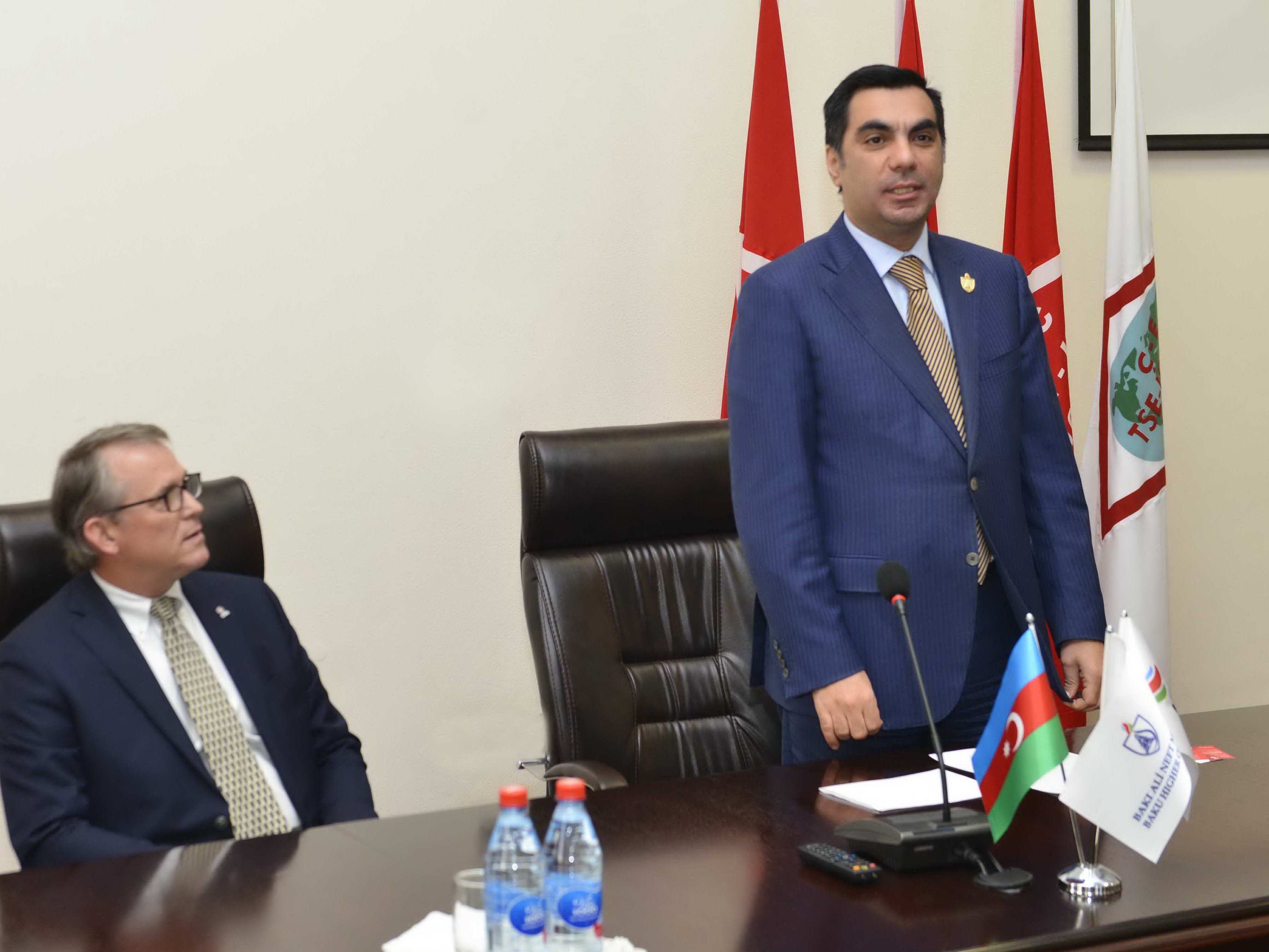Бакинская высшая школа нефти расширяет сотрудничество с IADC