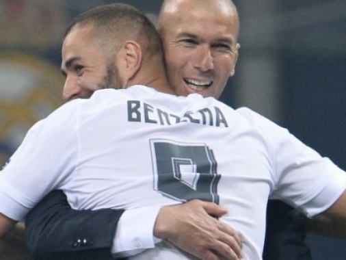 Зидан попросил болельщиков «Реала» не освистывать Карима Бензема