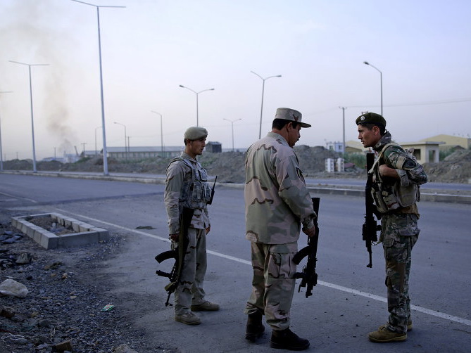 Число погибших при взрыве в Кабуле достигло 95 человек - ФОТО - ОБНОВЛЕНО