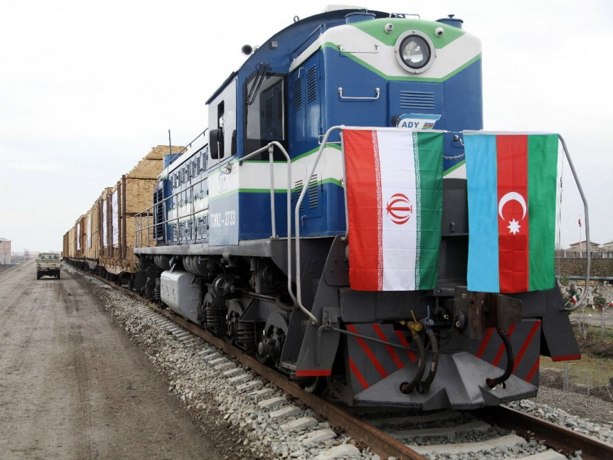 Первый испытательный товарный поезд пущен по железной дороге Астара (Азербайджан) – Астара (Иран) – ФОТО