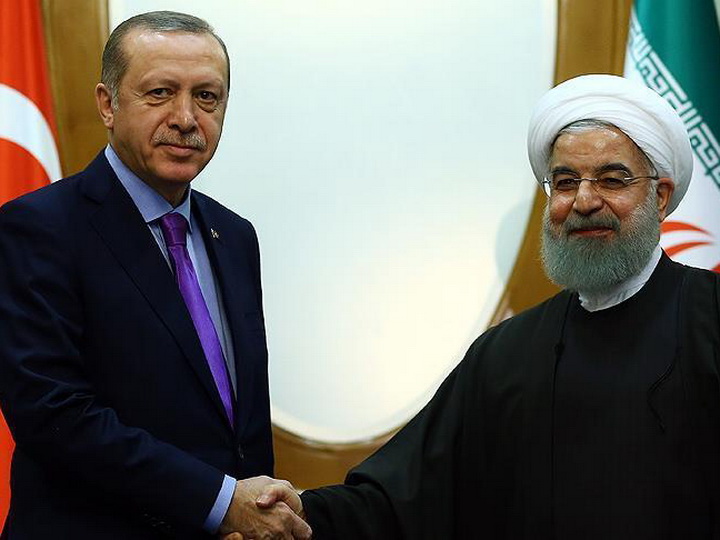 Эрдоган и Рухани обсудили ситуацию в Сирии