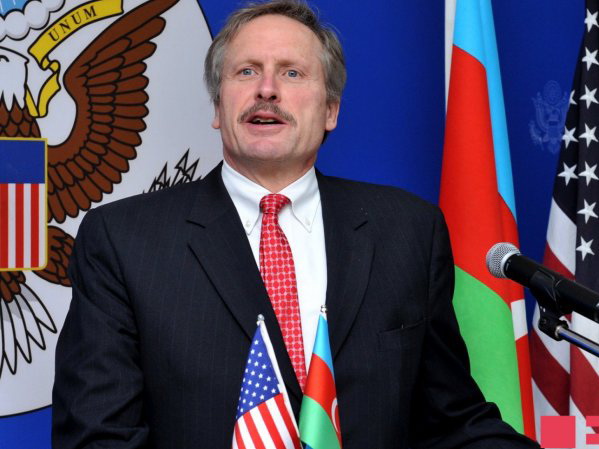 Посол США: Сокращение финансовой помощи Азербайджану еще не утверждено