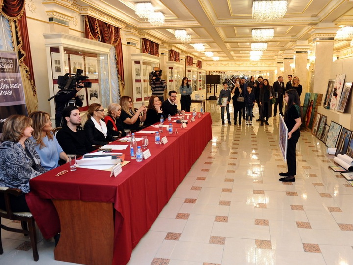 Состоялся отборочный этап выставки художественных произведений,представляемых на акцию «Голос Карабаха» - ФОТО