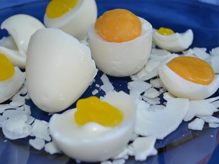 ŞOK: Azərbaycanda süni yumurta satılır – VİDEO