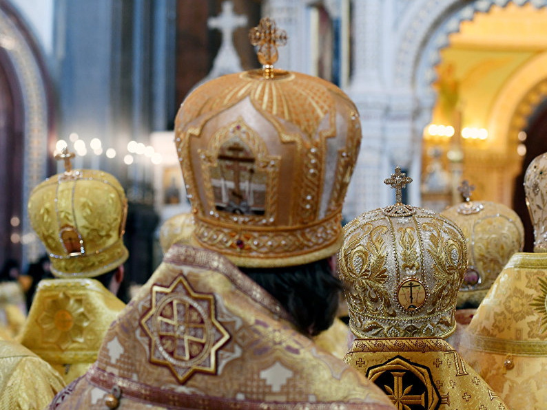 В РПЦ заявили, что церковь может исправить ориентацию геев