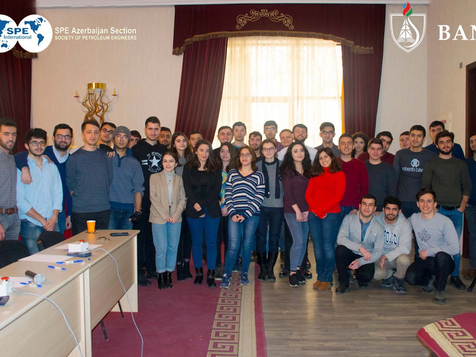 Студенты БВШН стали победителями интеллектуальной игры PetroBowl в Азербайджане - ФОТО