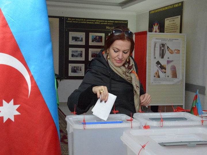 Стало известно, в каких СМИ Азербайджана кандидаты смогут вести бесплатную предвыборную агитацию