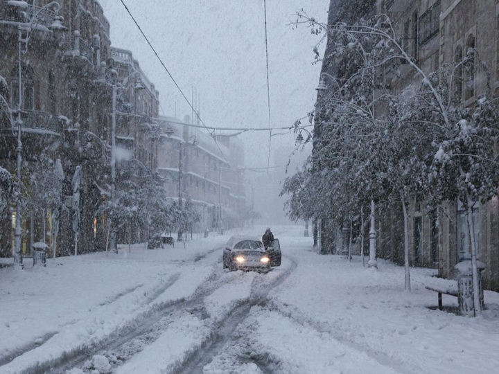 В Баку никогда больше не будет снега? - ВИДЕО