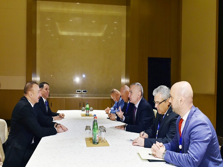 İlham Əliyev Albaniya prezidenti ilə görüşüb – YENİLƏNİB