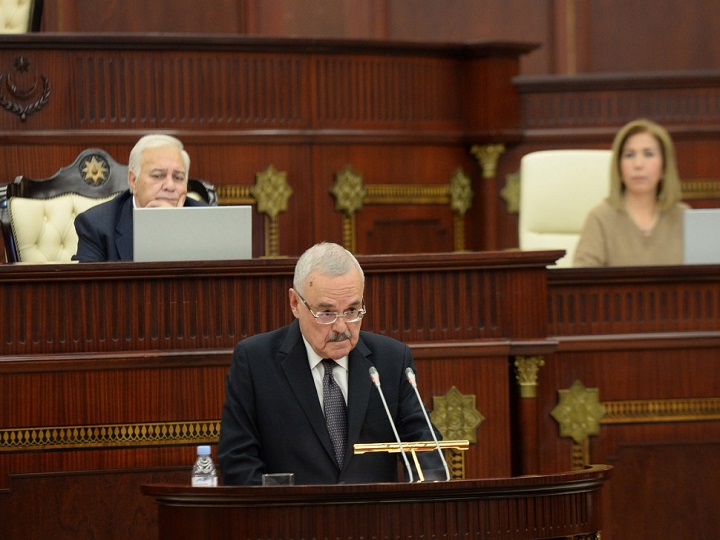 Milli Məclis Nazirlər Kabinetinin illik hesabatını qəbul edib – FOTO