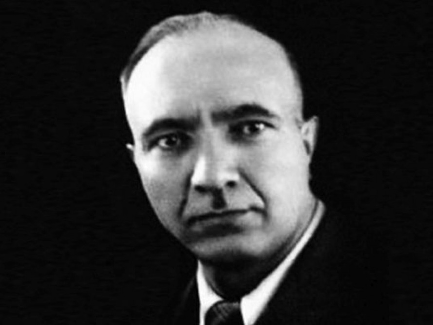 Исполняется 110 лет со дня рождения писателя и ученого-литературоведа Мир Джалала Пашаева