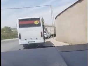 Смертельная поездка: В Баку водитель автобуса подверг опасности жизни пассажиров – ВИДЕО
