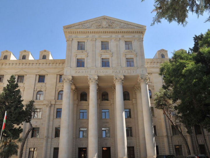 МИД Азербайджана оценил заявление Пашиняна как шаг к срыву переговоров