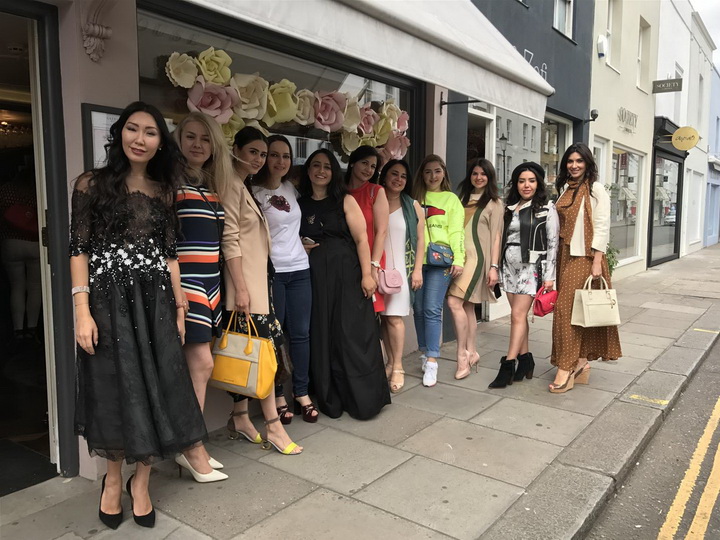 Азербайджанские женщины представили лондонской публике национальные бренды и предметы искусства – ФОТО
