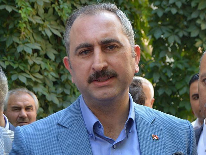 Министр юстиции: На выборах в Турции инцидентов не зафиксировано
