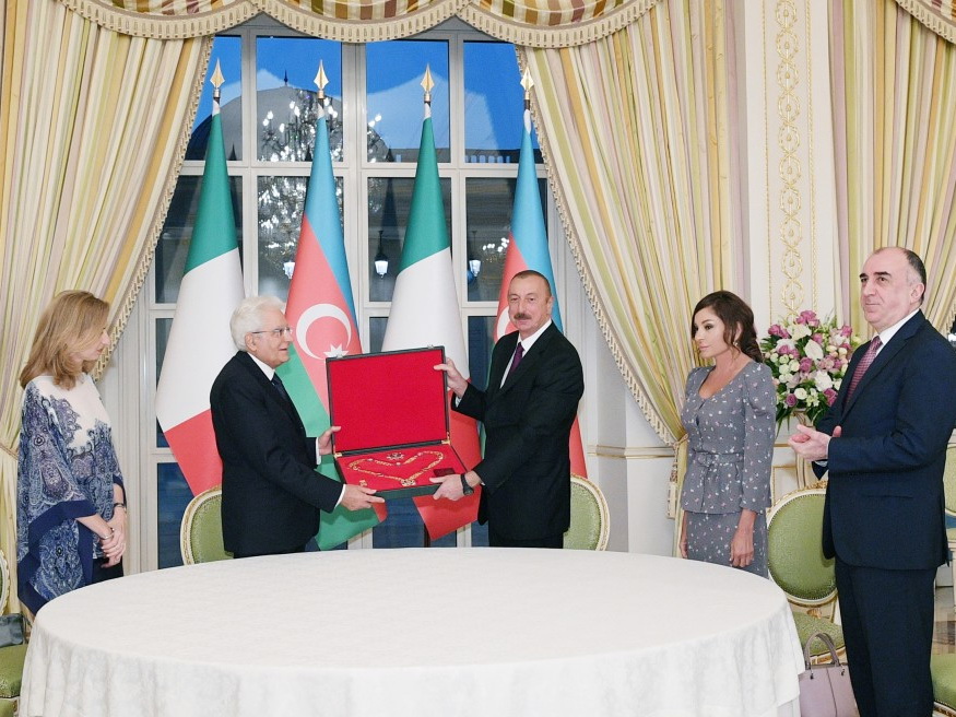 В рамках официального визита Президента Италии в Азербайджан состоялась церемония награждения – ФОТО