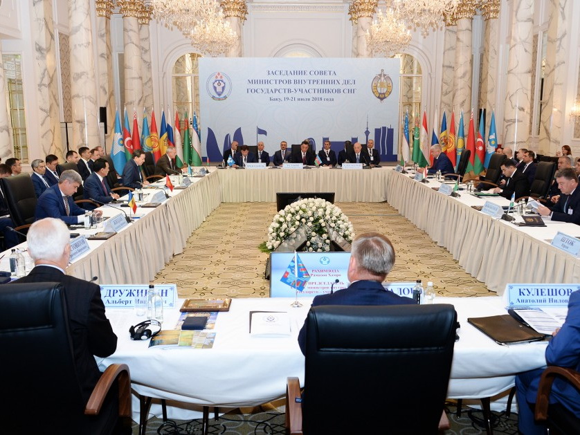 В Баку состоялось очередное заседание Совета министров внутренних дел государств-участников СНГ - ФОТО