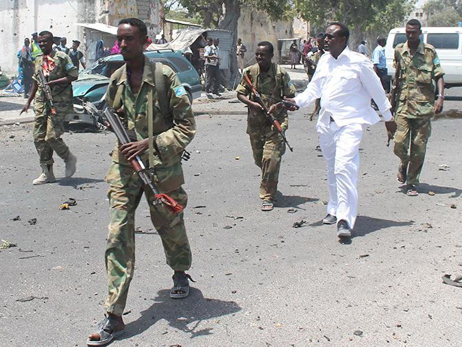 Взрыв прогремел вблизи военной базы в Сомали