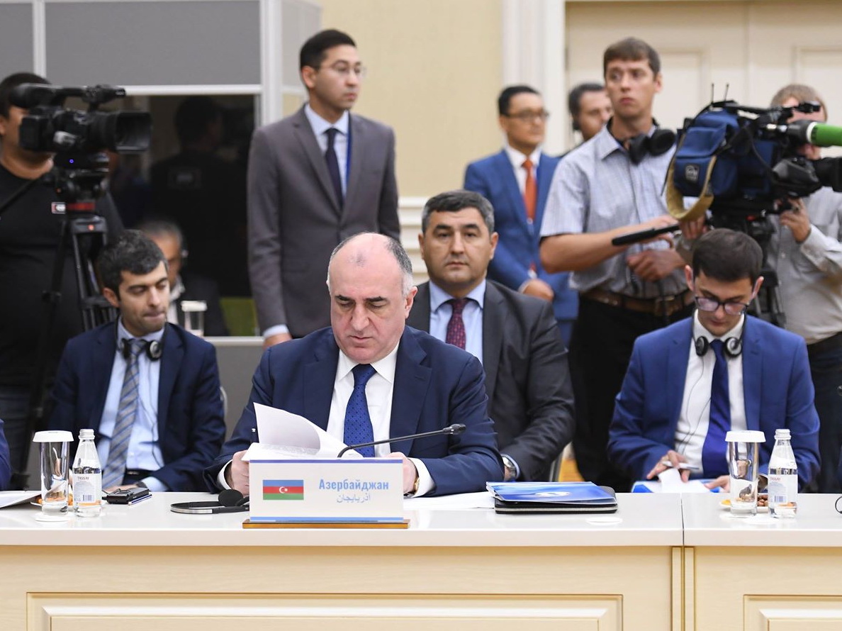 Главы МИД прикаспийских государств обсудили подготовку к Каспийскому саммиту - ФОТО