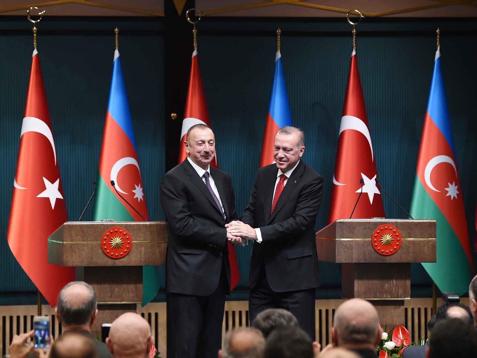 Ильхам Алиев: «Дружеские и братские отношения между Азербайджаном и Турцией сегодня всесторонне развиваются»