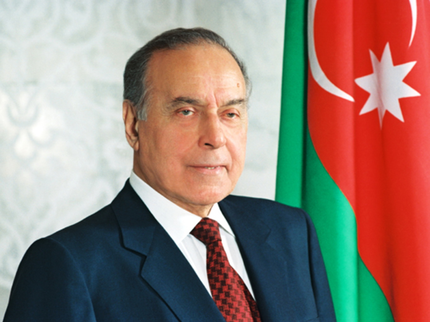 В этот день Гейдар Алиев был избран председателем Верховного совета Нахчыванской Автономной Республики