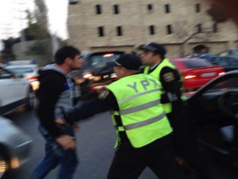 Инспекторов Дорожной полиции Баку начали обучать рукопашному бою – ФОТО