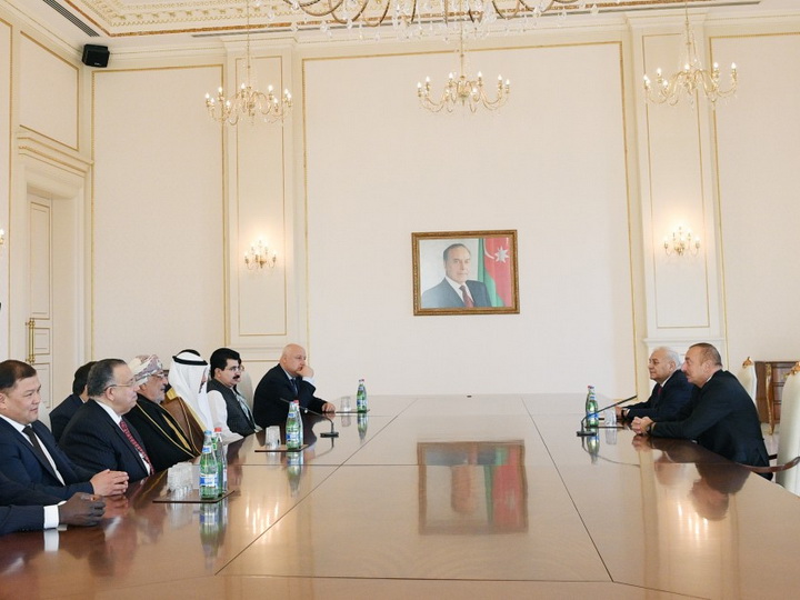 Президент Ильхам Алиев принял руководителей парламентов ряда стран - ФОТО