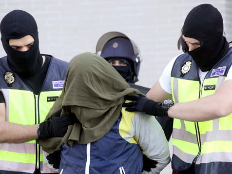 В Турции санкционировано задержание 110 военнослужащих, подозреваемых в связях с FETÖ