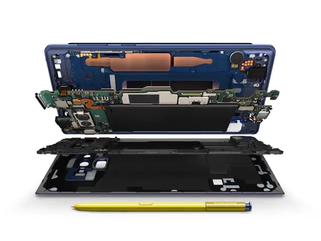 Мощная батарея, процессор и другие преимущества Samsung Note 9 - ФОТО