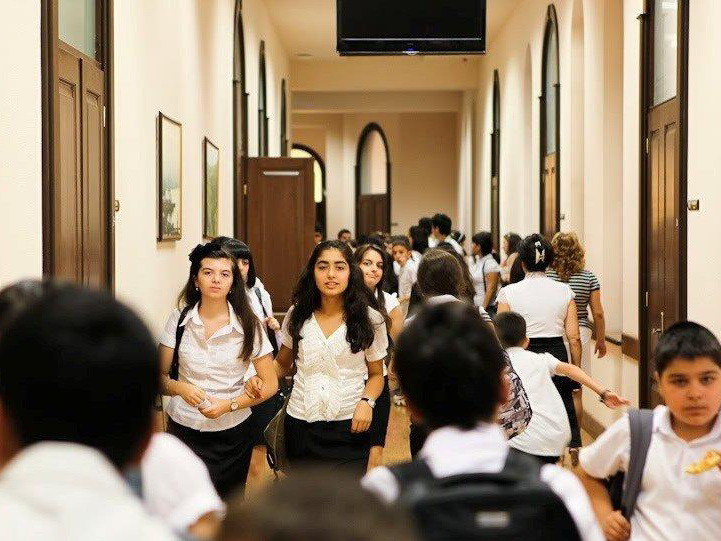 В Азербайджане планируется внесение изменений в оценивание знаний школьников